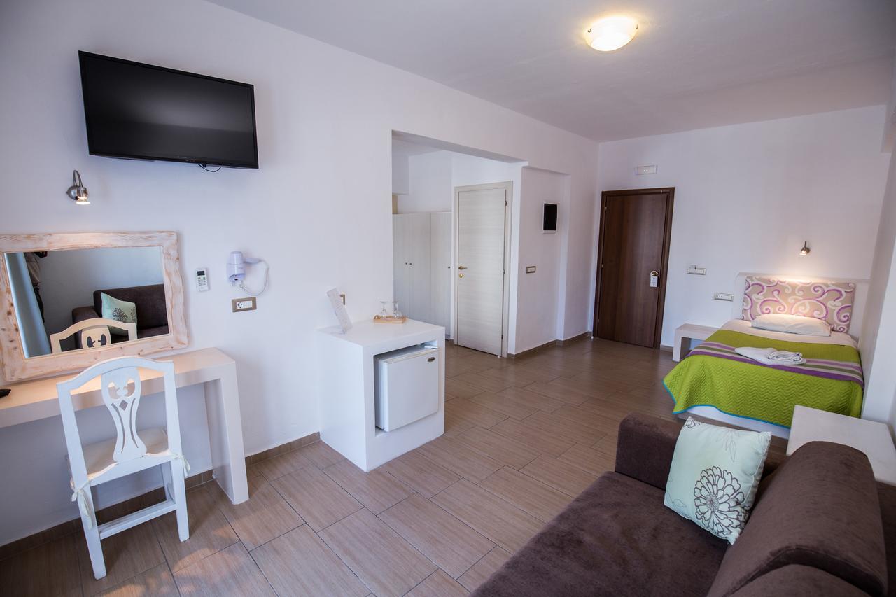 Olympic Santorini 4* Vóthon